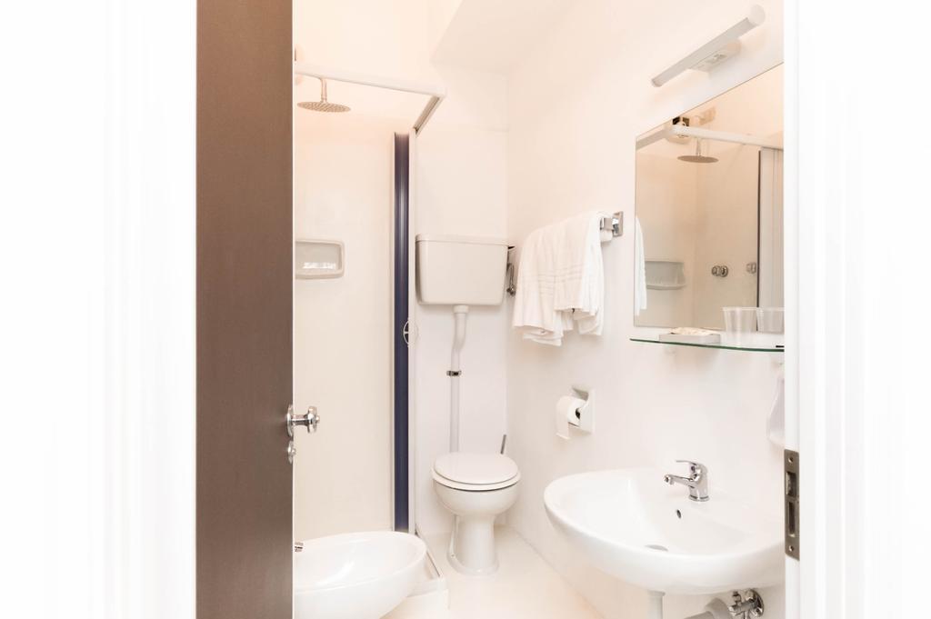 Hotel Giongo 스포토르노 외부 사진